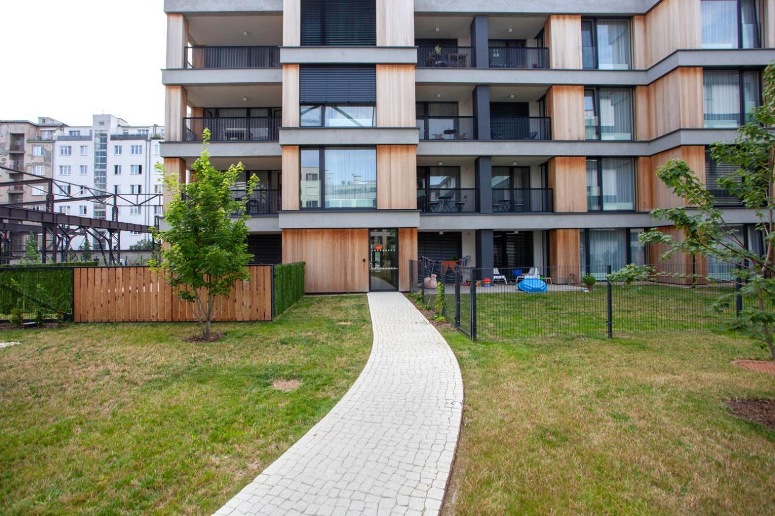 Blueground 7 Furnished Close To Offices Prg-29 Prague