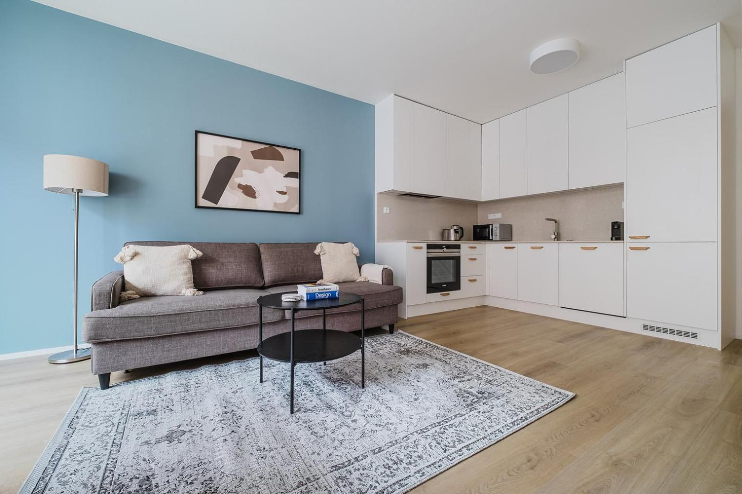 Blueground 7 Furnished Close To Offices Prg-29 Appartement *